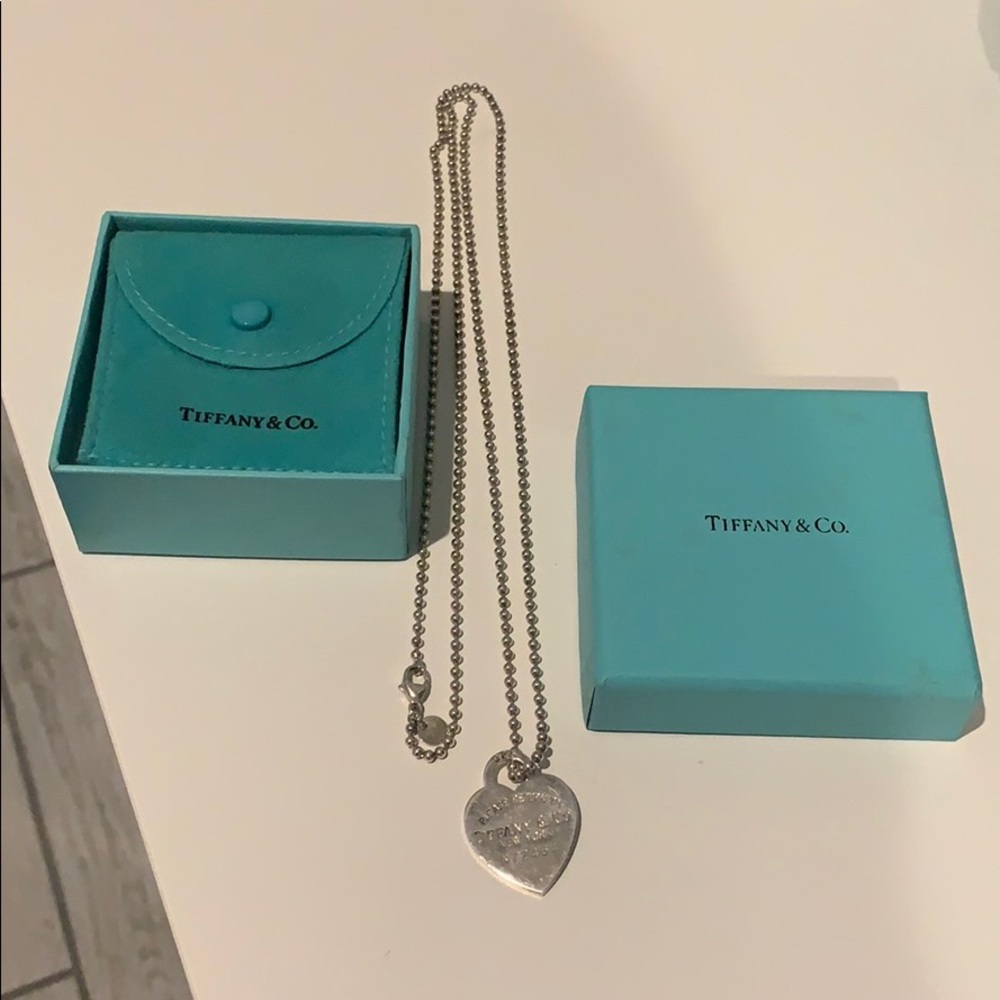 Tiffany’s heart tag beaded necklace 32” chain